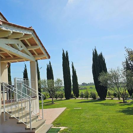 Agriturismo Poggio Di Maremma Pescia Romana Exterior photo