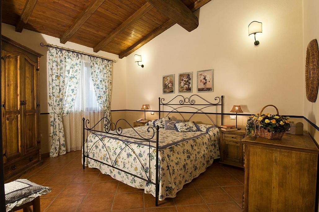 Agriturismo Poggio Di Maremma Pescia Romana Exterior photo