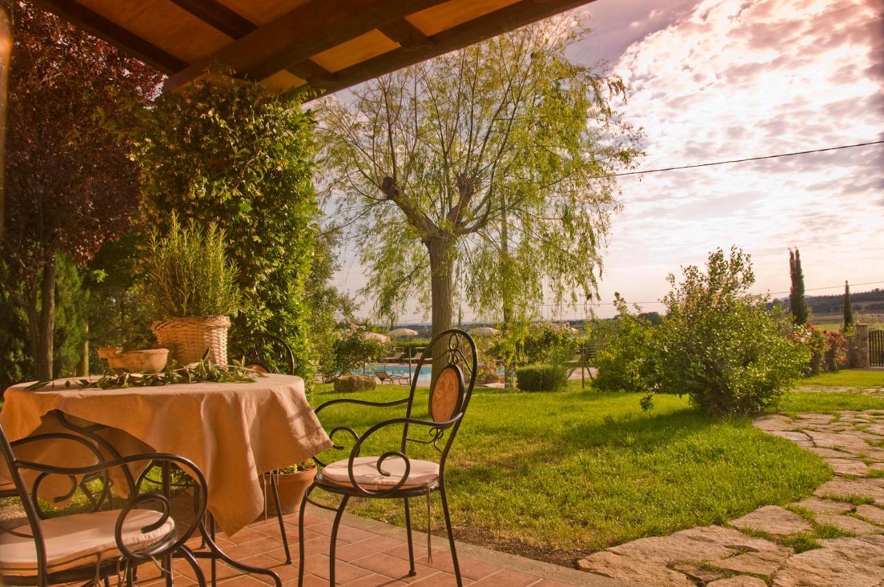 Agriturismo Poggio Di Maremma Pescia Romana Exterior photo