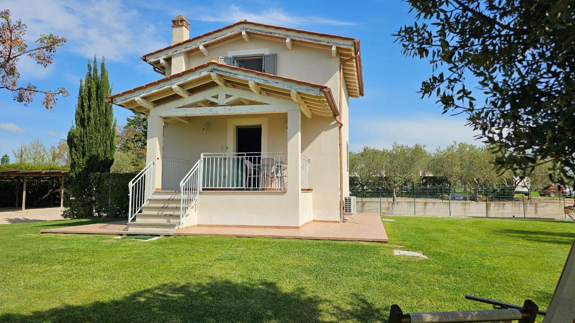 Agriturismo Poggio Di Maremma Pescia Romana Exterior photo