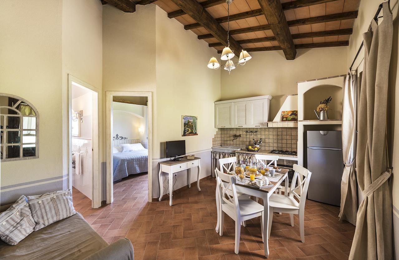 Agriturismo Poggio Di Maremma Pescia Romana Exterior photo