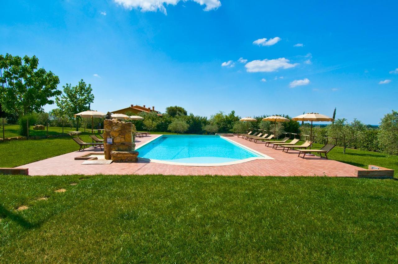 Agriturismo Poggio Di Maremma Pescia Romana Exterior photo